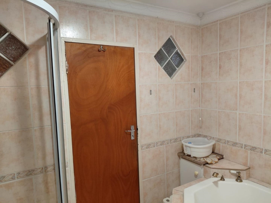 To Let 3 Bedroom Property for Rent in Northpine Western Cape